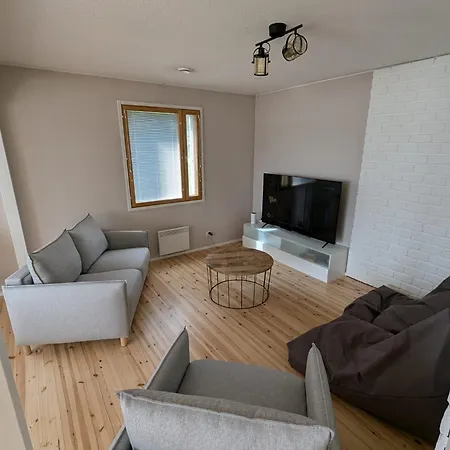 Nurmenhelmi Jaerven Rannalla Appartement Lempäälä