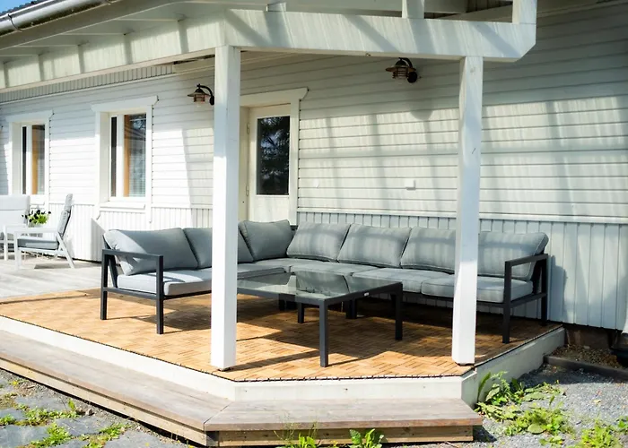 Nurmenhelmi Jaerven Rannalla 公寓 *